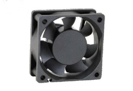 散熱風(fēng)扇軸承類型.jpg 散熱風(fēng)扇軸承類型.jpg